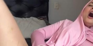 Iffah Melancap Pepek Untuk Ex-boyfriend Bayar Rm900