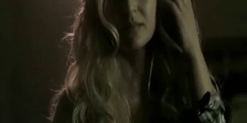 Cerina Vincent - MoniKa