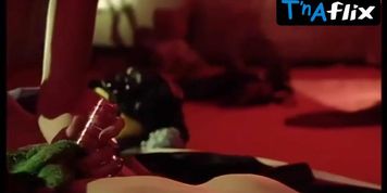Inga Busch Lesbian Scene  in Kommt Mausi Raus?!