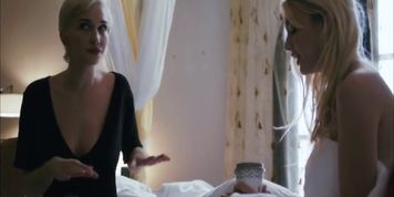 Two Babes eat pussies first before breakfast (Kenna James)