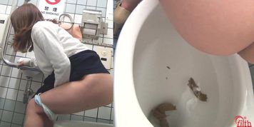 Pooping Babes