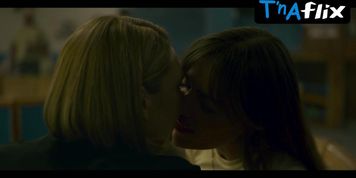 Anna Torv Lesbian Scene  in Mindhunter