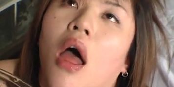 ASIANS BONDAGE - Kinky Asian slave babe licking and drinking pee.