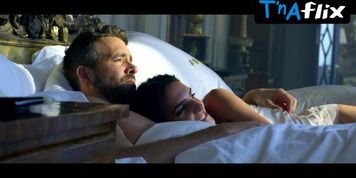 Elena Rusconi Underwear Scene  in 6 Underground