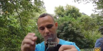 HUNT4K. Male manages to buy perfect trimmed pussy in the public park