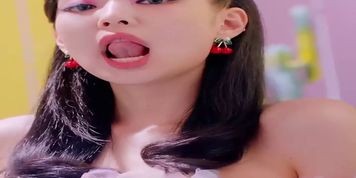 Well, I Know For Sure That Jennie Totally Wants All Of YOUR Ice Cream, Fellas
