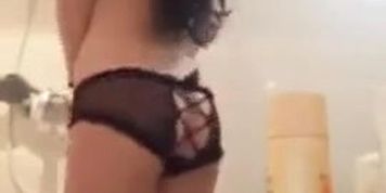 HORNY CHINA GIRL ON CAM