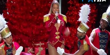 Mariah Carey Sexy Scene  in Divas Holiday: Unsilent Night
