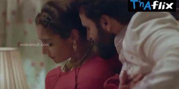 Nikhita Chopra Lesbian Scene  in Khul Ja Sim Sim