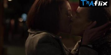 Antonia Prebble Lesbian Scene  in Sisters