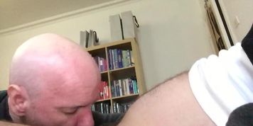 Suck and swallow Squirt hookup