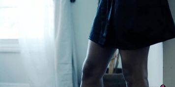 Ebony teen Scarlit Scandal fucks delivery guy during pandemic (Jake Adams)