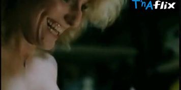 Sara Graca Breasts Scene  in Fin De Curso