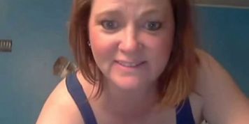 BBw drills herself with a dildo on cam - video 1