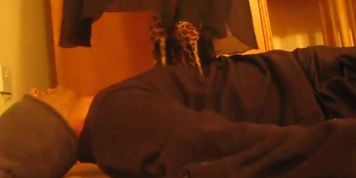 Nia Heels trampling