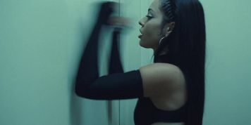 Sydney Sweeney - Euphoria S02 E01 1080p