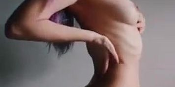 Oheekolts nude dance