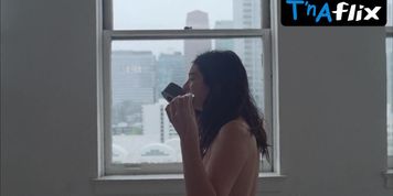 Lorde Breasts Scene  in Man Of The Year