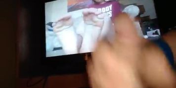 Jerk To Hot Sexy Soles