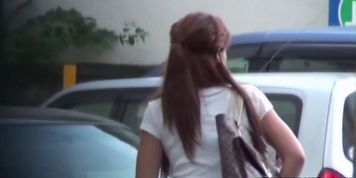 Spex asian pees in park