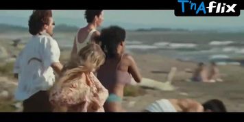 Galatea Bellugi Butt,  Breasts Scene  in Five Seconds