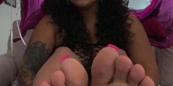 Sexy Ebony Girl Soles 2