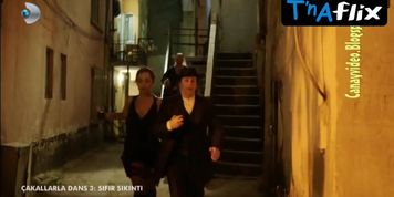 Didem Balcin Breasts Scene  in Cakallarla Dans 3: Sifir Sikinti