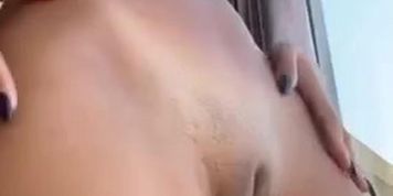 Aria Khan showing off body