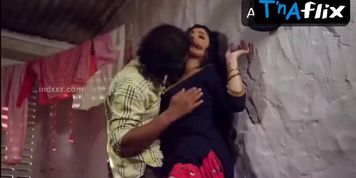Aayushi Jaiswal Sexy Scene  in Pichese