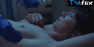 Miren Gaztanaga Breasts Scene  in Los Ultimos Romanticos