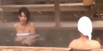 Japanese Beauty Female Fucked Mix Public Bath (Beauty Dior)