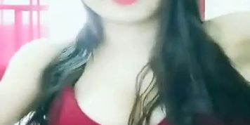 Beautiful Armless Woman Dancing