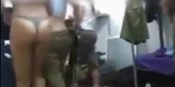 Female Israeli IDF Soldiers Twerking!!