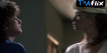 Theresa Russell Lesbian Scene  in Black Widow (Carol Fonda, Norma Joel, Wanda Steel)