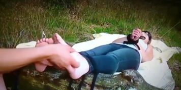Feet girl fs