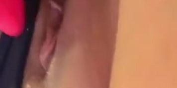 Victoria Matosa masturbandose con un dildo doble