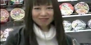 shopping for sushi - video 2