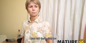 MATURE4K. Mature woman cant endure carnal desires and has sex with man