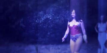 superheroine wonder