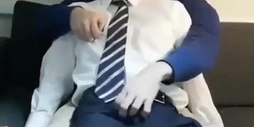 Korean dom punishes twink 