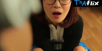 Yeon Hee Butt,  Breasts Scene  In Young Mom