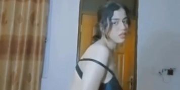 Video Arabic Girl