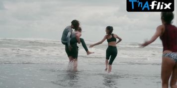 Sophia Taylor Ali Underwear Scene  in The Wilds
