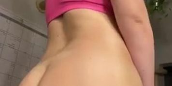 King Caitlin (Caitlin Coxxx)