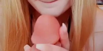 ASMR miinuinu Blowjob