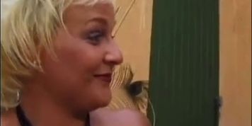 French MILFs anal sex