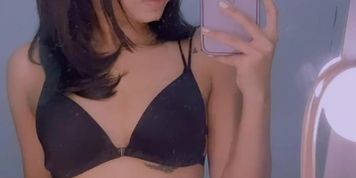 Hi all my boy here, to see me more sexy or want to buy a sex.. by vaniawho from OnlyFans | Coomer
