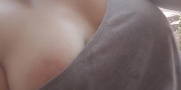 Short Clips 4 Free!  Button's Got One Helluva Set of Lungs 