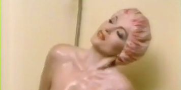 Maria Baxa Breasts,  Butt Scene  in Incontri Molto Ravvicinati Del Quarto Tipo
