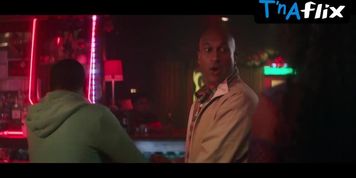 Nadiyah Skyy Taylor Breasts Scene  in Keanu
